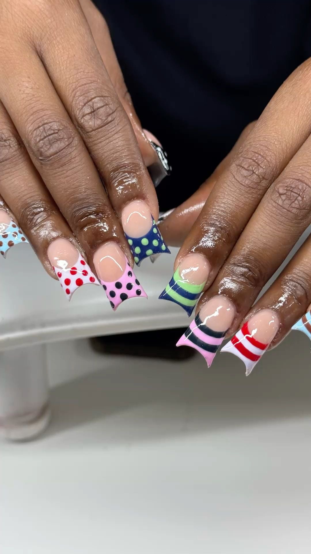 Dots & Stripes